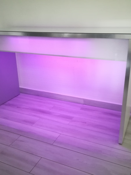 JUZSO asztalokhoz (186 x 64cmes) LED világítás - Kép 1.